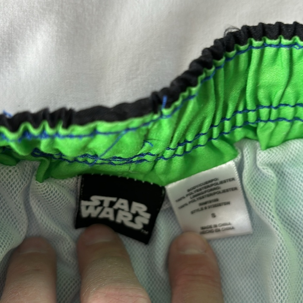 Star Wars Swim Shorts Boys Small Darth Vader - Picture 6 of 9